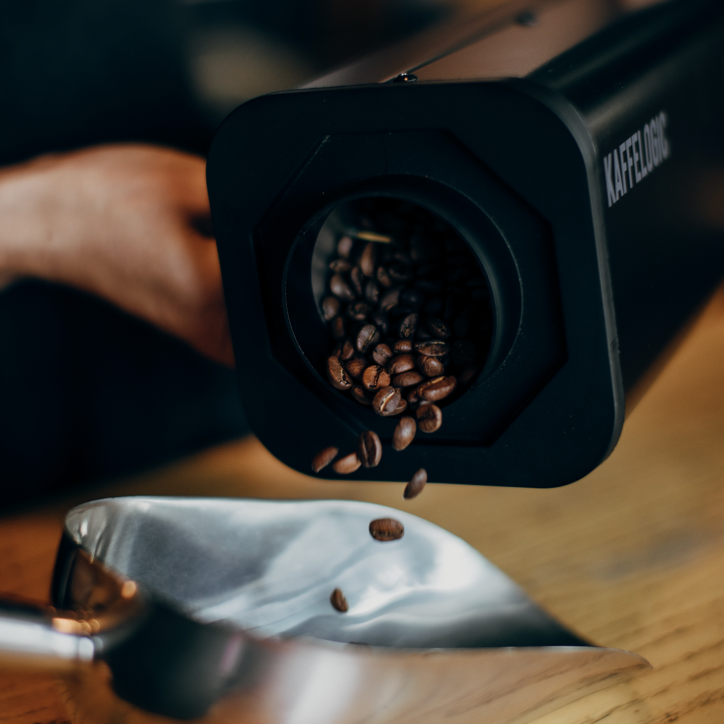 Kaffelogic Nano 7E Home Coffee Roaster.
